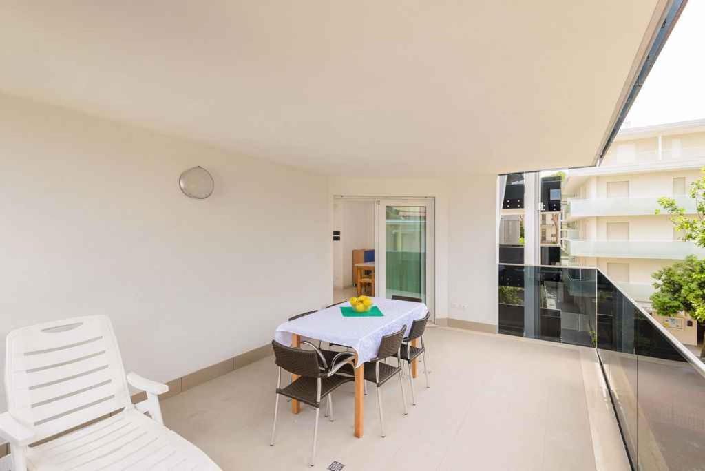 Apartment In Lignano Sabbiadoro 21782 Eksteriør bilde
